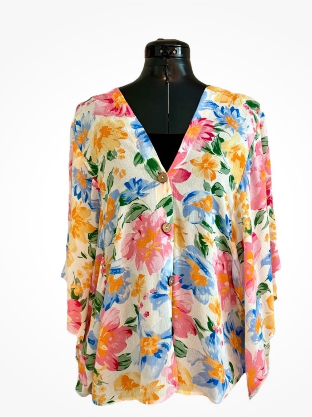 First Love By Lovelyn Women’s Vibrant Floral Button Down Top Size Large